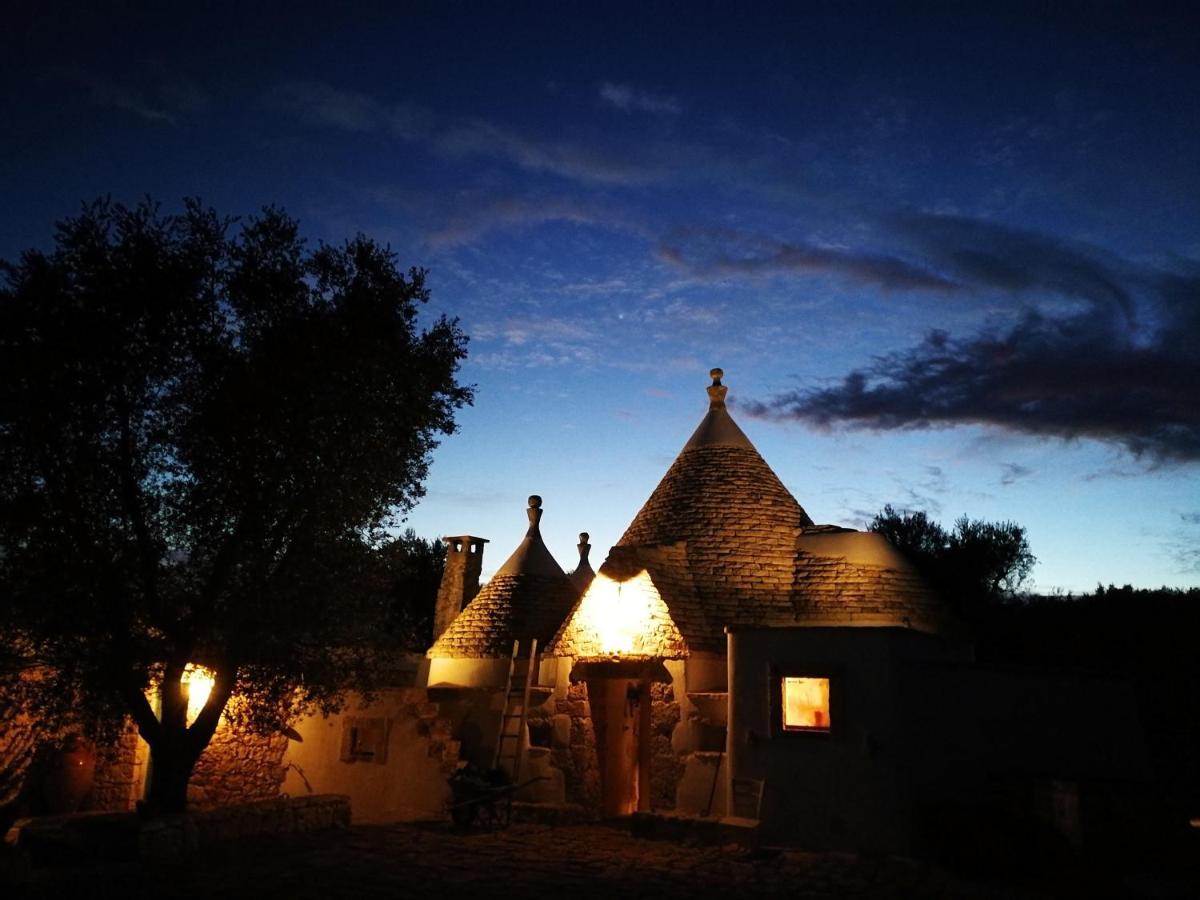 Trulli Il Geco Sognante Villa Ceglie Messapica Luaran gambar